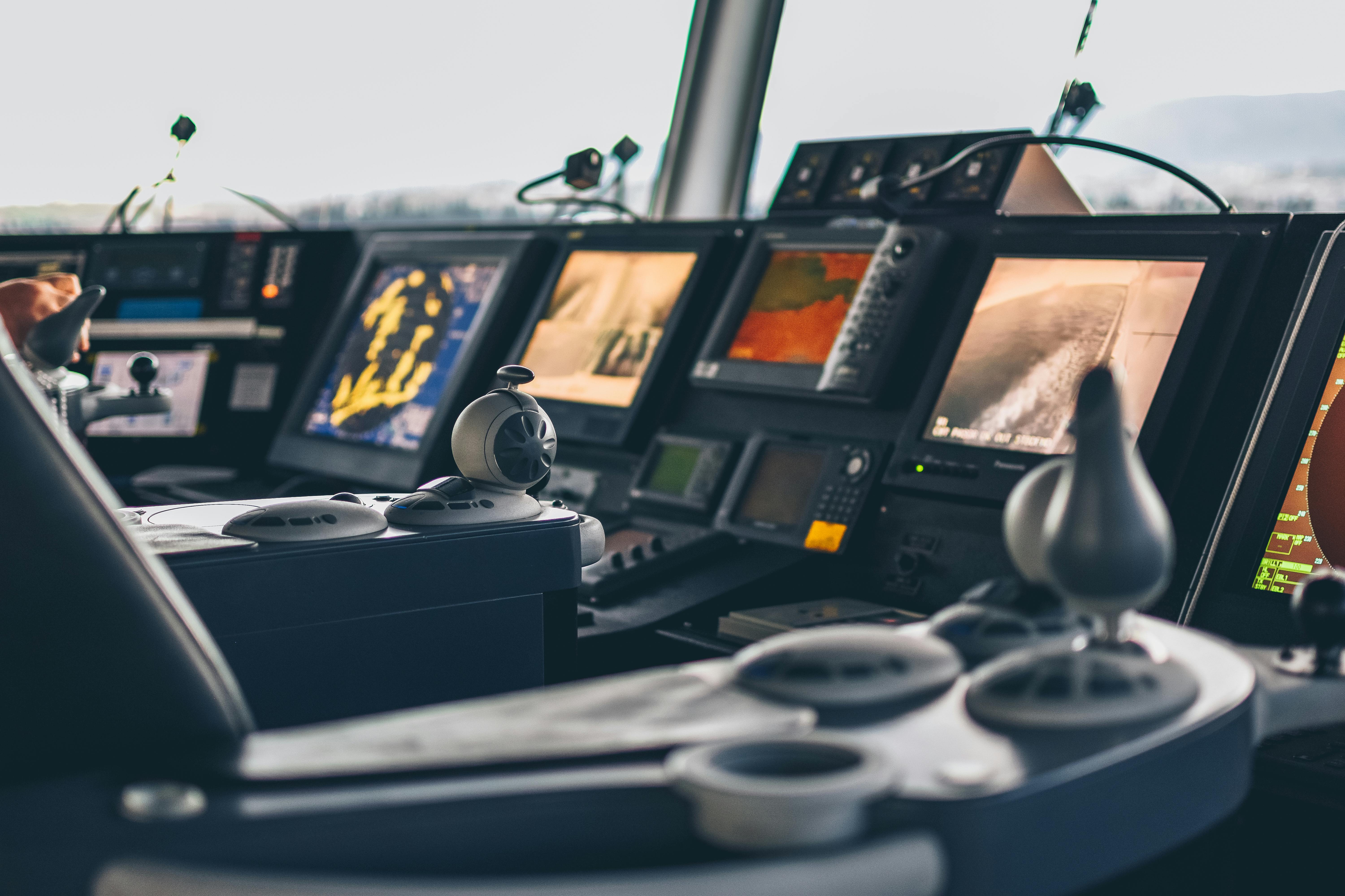 Navigation equipment in the helm of a yacht
